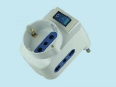 ADATTATORE  2 PRESE BIPASSO 2P+T 10/16A +1 PRESA SCHUKO SPINA 16 A CON INTERUTTORE